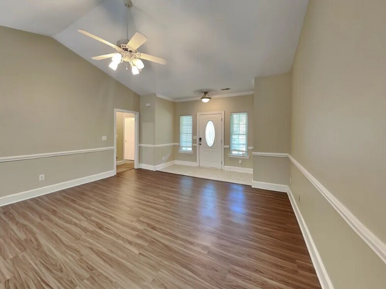 Building Photo - 10308 Waxhaw Hwy