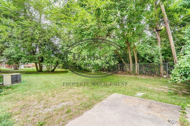 Building Photo - 1115 Secor Rd