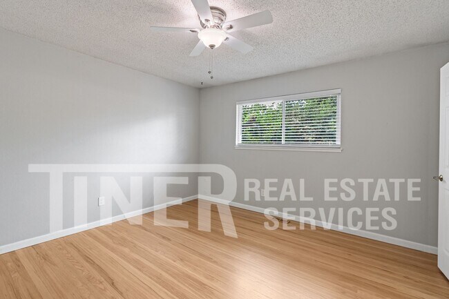 Building Photo - 2940 Belmar St