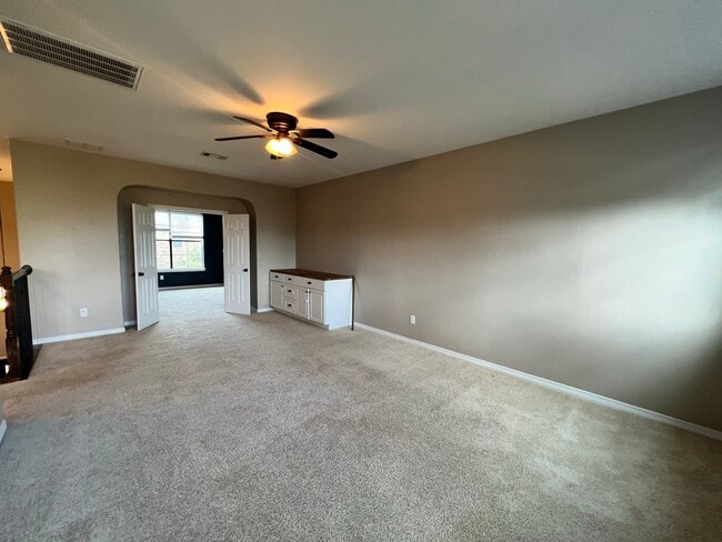 Building Photo - 7007 Fall Creek Ln