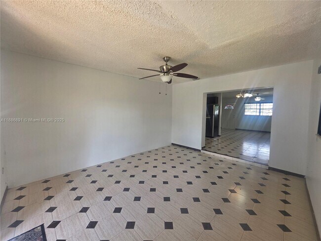 Building Photo - 11500 SW 181st Terrace