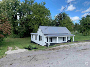 Building Photo - 26 Kinsey Ave