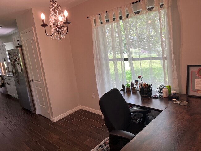 Building Photo - 2224 Magnolia Ave