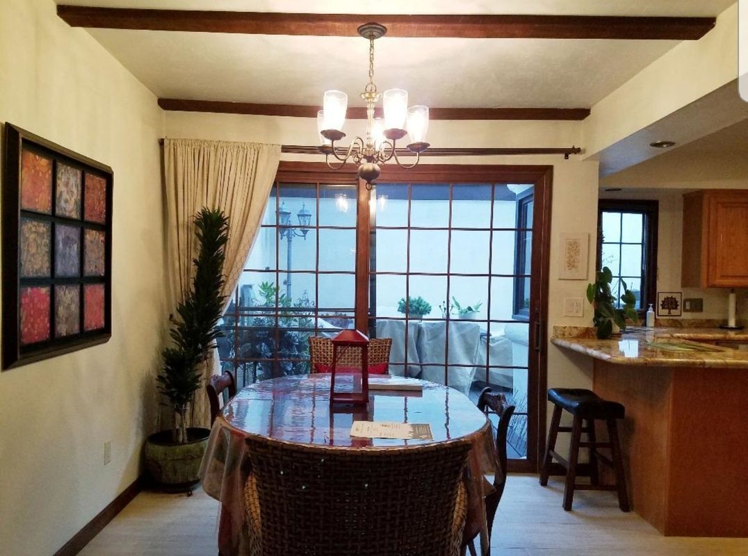 Building Photo - 8694 Villa La Jolla Dr