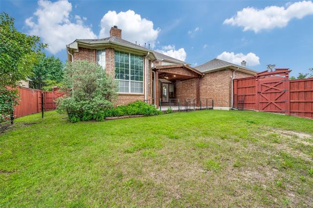Building Photo - 7444 Primrose Dr