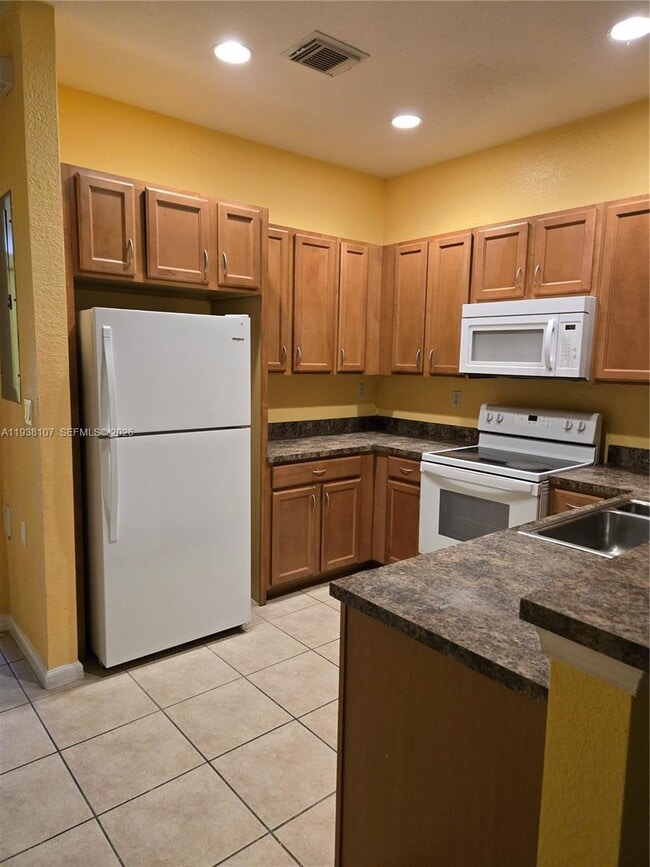 Building Photo - 21223 NW 14th Pl