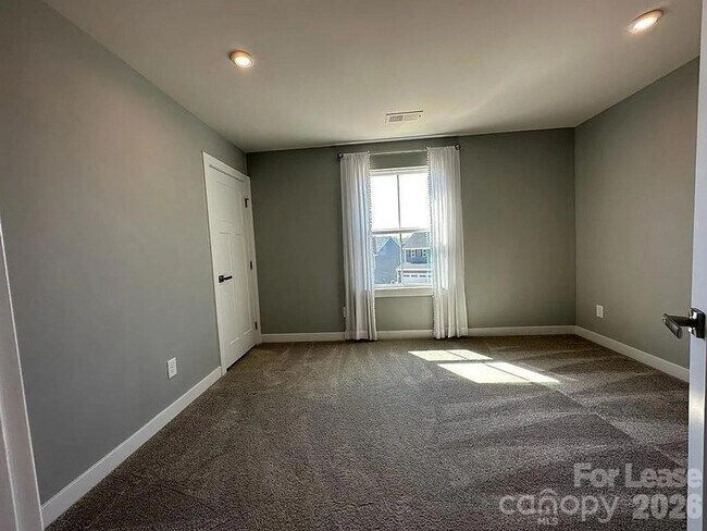 Building Photo - 1021 Augustus Beamon Dr