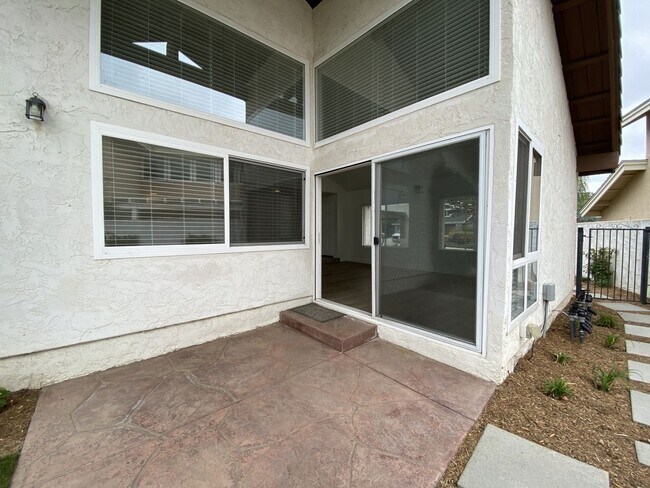 Building Photo - Spacious Home in La Costa with Nice View!!