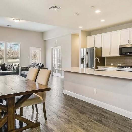 Building Photo - 1050 Kenney Fort Crossing