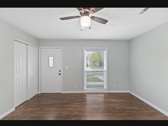 Building Photo - 3782 Feather Ln