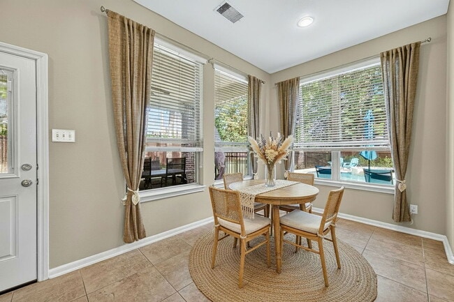 Building Photo - 12751 Sweet Root Ln