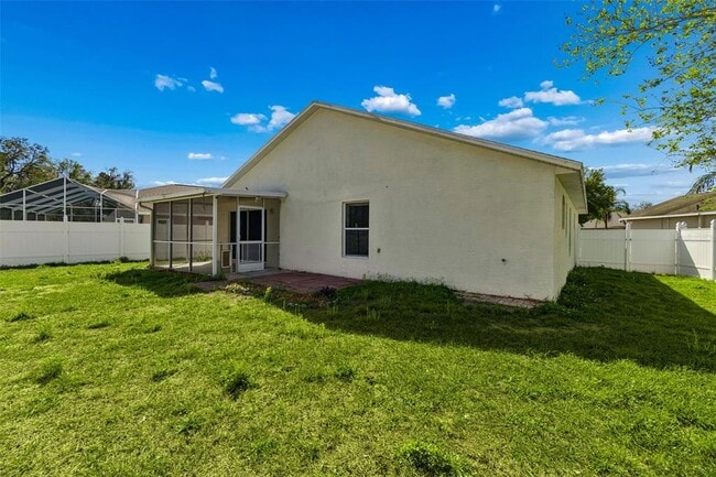 Building Photo - 7904 Floradora Dr