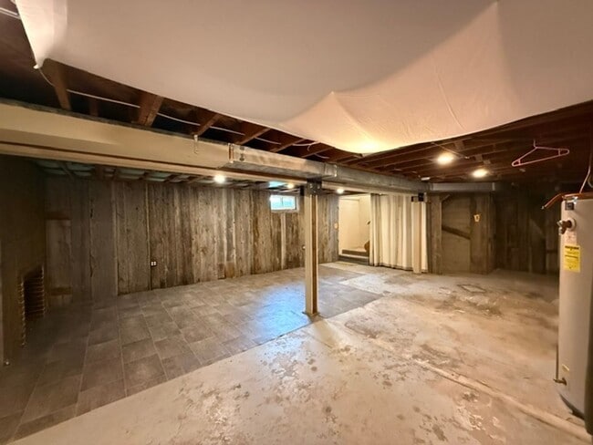 Building Photo - 91251 Cape Arago Hwy
