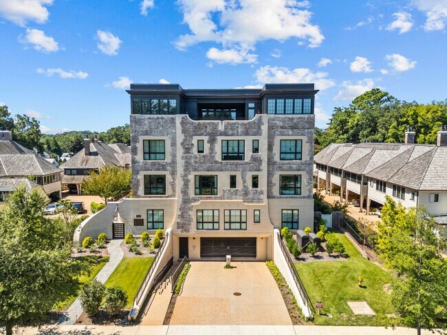 Building Photo - Rare opportunity to lease a luxury residence in The Nolen on Queens Road