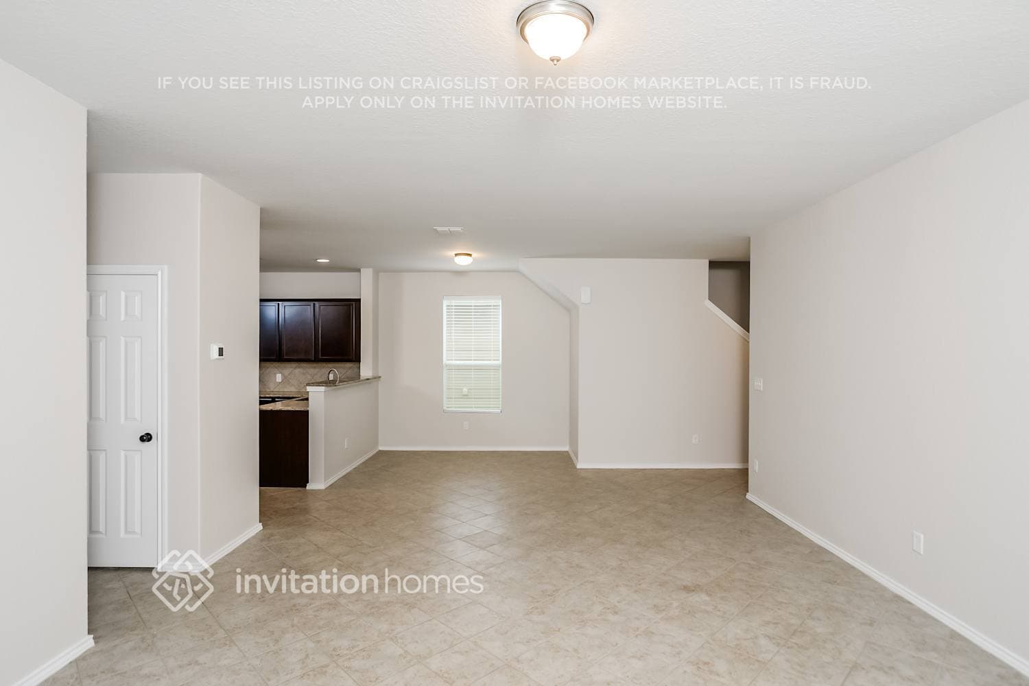 Building Photo - 467 Walnut Crest