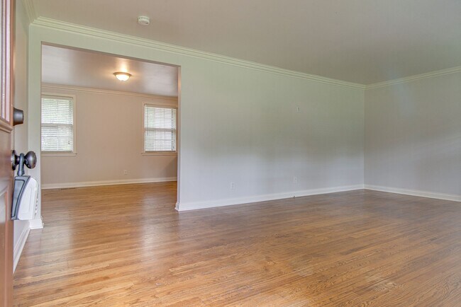 Building Photo - 4736 Danby Dr