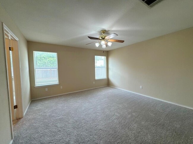 Building Photo - 209 Katy B Ln