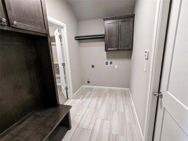 Building Photo - 3117 Stone Creek Dr