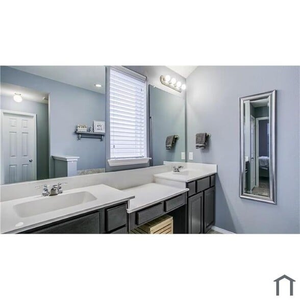 Building Photo - 1506 Canyon Creek Rd