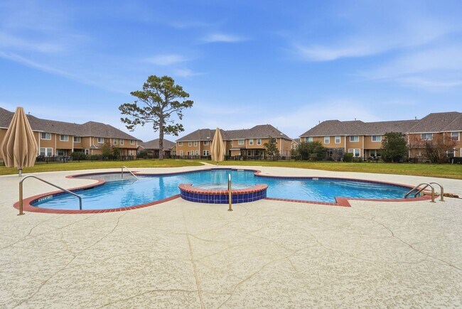 Building Photo - 18612 Syndee Loch Ct