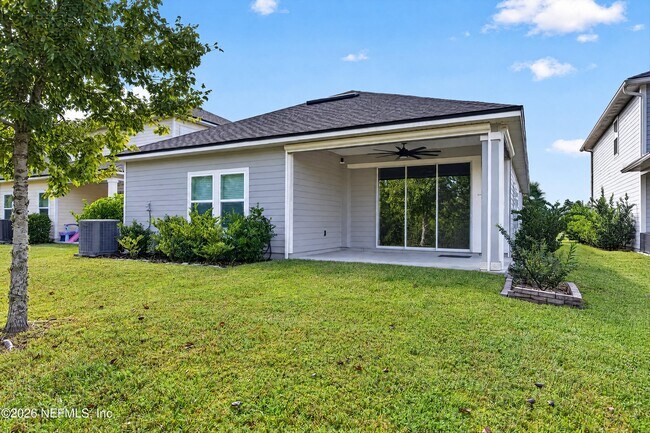 Building Photo - 75875 Saffron Ln