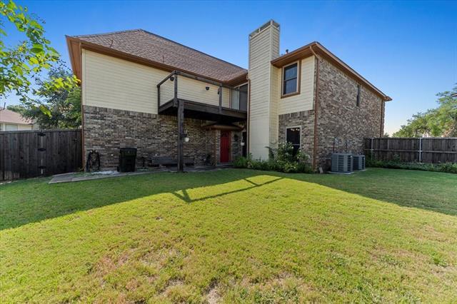 Building Photo - 6752 MacIntosh Dr