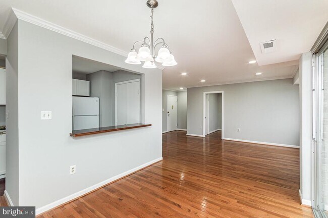 Building Photo - 12703 Dara Dr