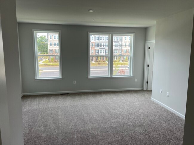 Building Photo - 9233 Magellan Pkwy