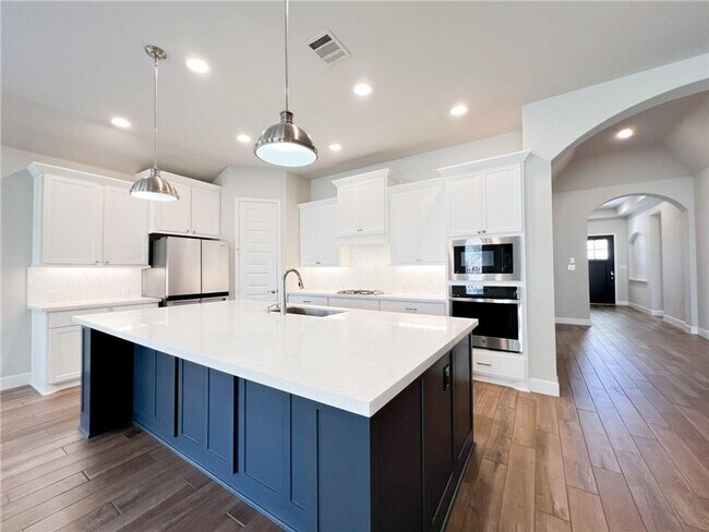 Building Photo - Stunning 4/BR 3.5/BA Home for Rent in Lean...