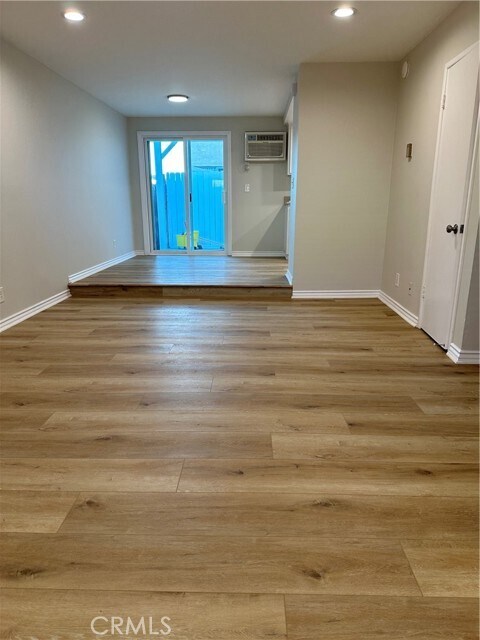 Building Photo - 4301 Farquhar Ave