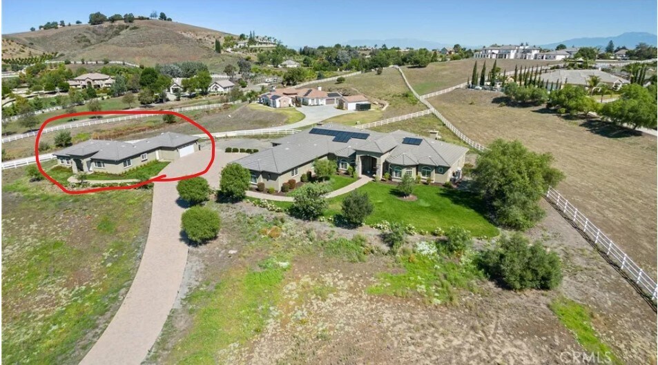 Building Photo - 27474 Sycamore Mesa Rd