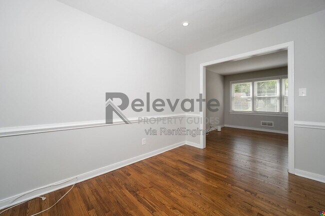Building Photo - 9020 Weldon Dr