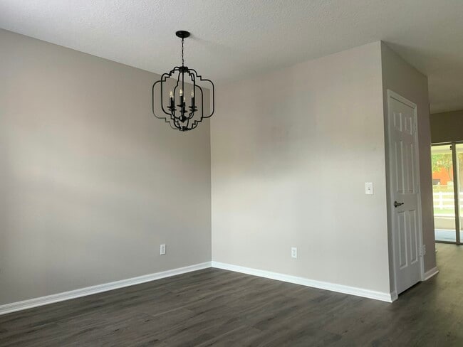 Building Photo - 30206 Swinford Ln