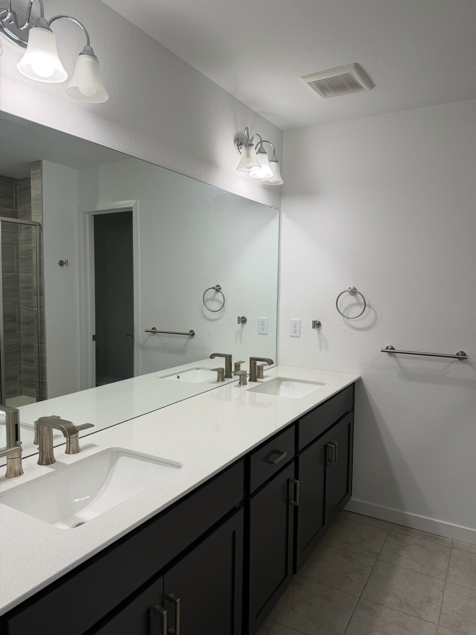 Building Photo - 356 Geneva St