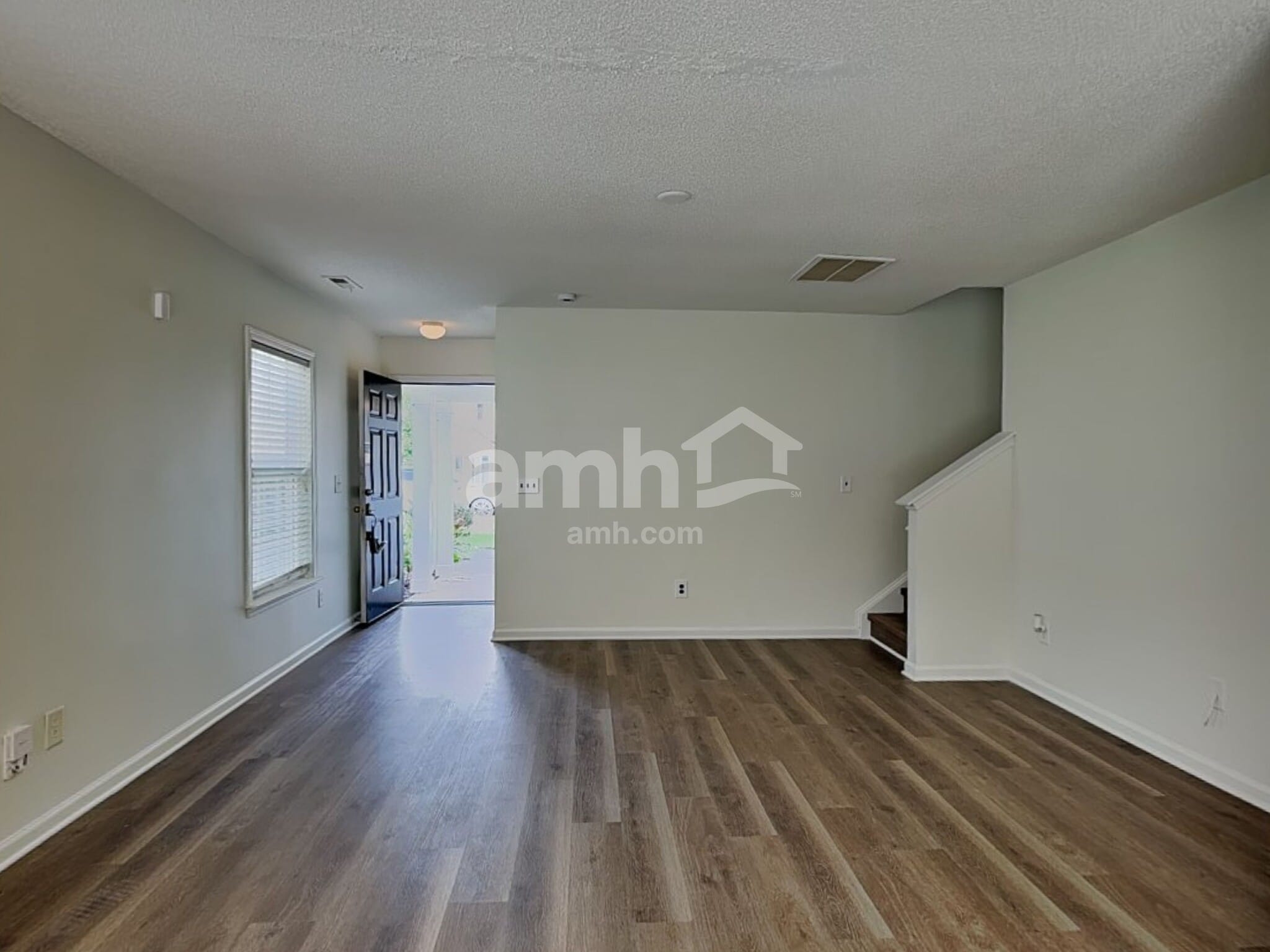Building Photo - 6025 Namozine Ct