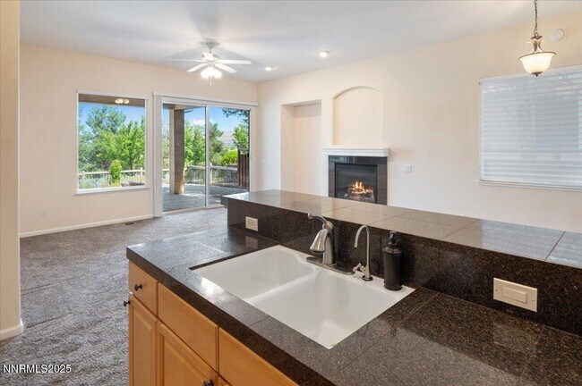 Building Photo - 2720 Albazano Dr