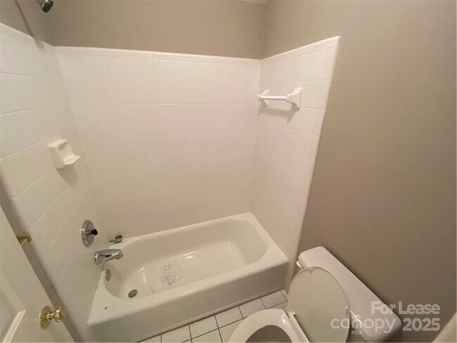 Building Photo - 8730 Devonshire Dr