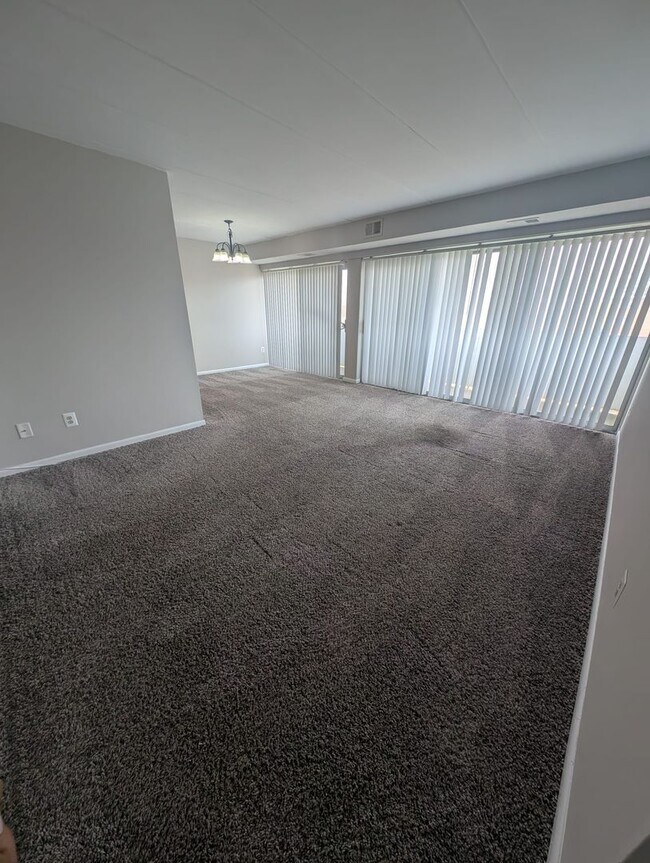 Building Photo - Embassy Aparments