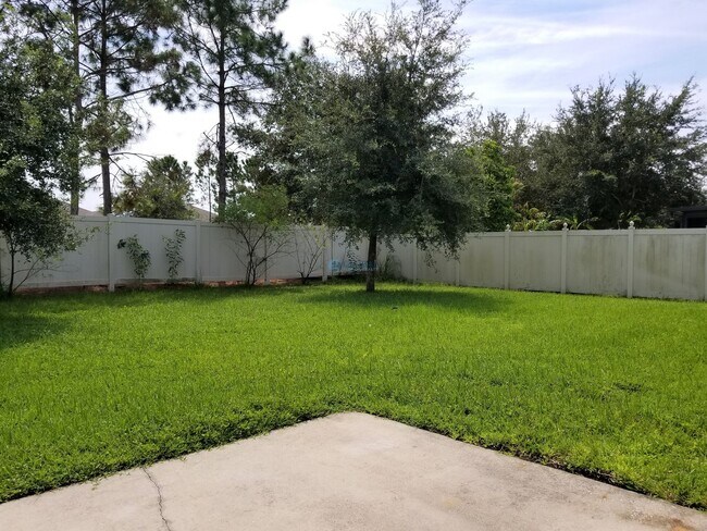 Building Photo - Spacious 3 Bed 2 Bath Home in Desirable Esprit Community - Saint Cloud