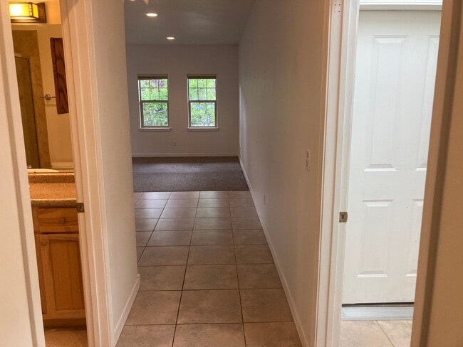 Building Photo - 26 E Animas Village Ln