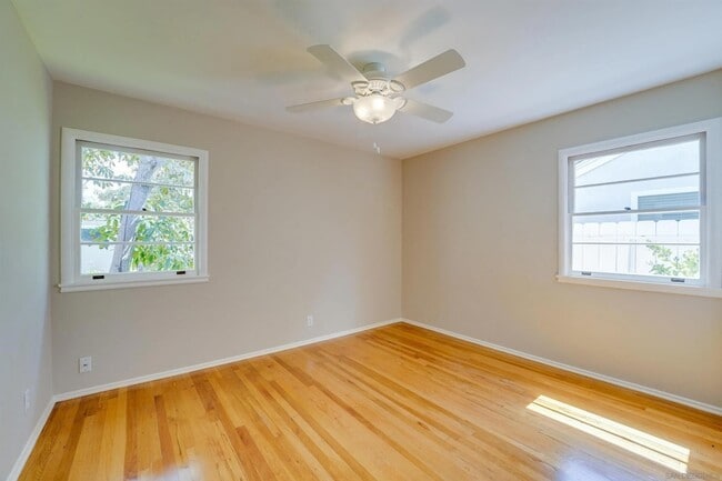 Building Photo - 719 I Ave