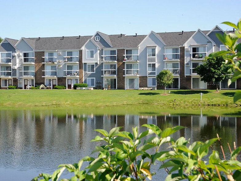 Lake Views From Apartments - The Landings Apartments
