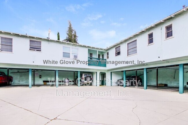 Building Photo - 125 E Ellis Pl