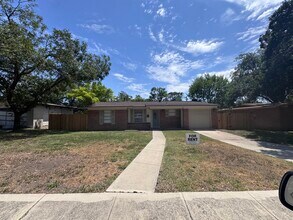 Building Photo - 1322 Viewridge Dr