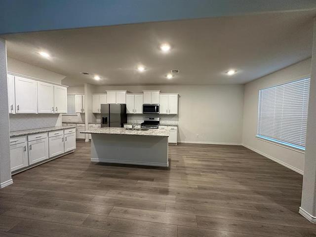 Building Photo - 1532 Bennington Ln