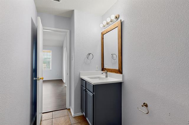 Building Photo - 621 Berry Tr