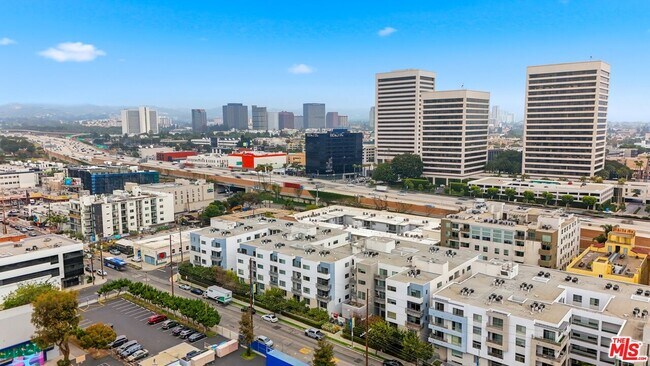 Building Photo - 1700 Sawtelle Blvd