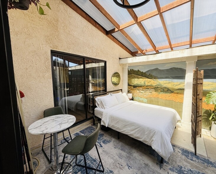 Building Photo - 2912 Park Center Dr