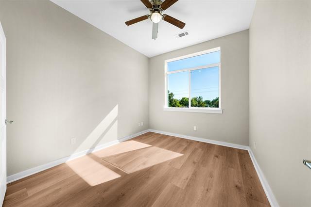 Building Photo - 3522 Main St