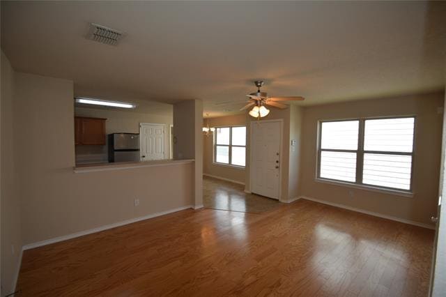 Building Photo - 853 Village Point Ln